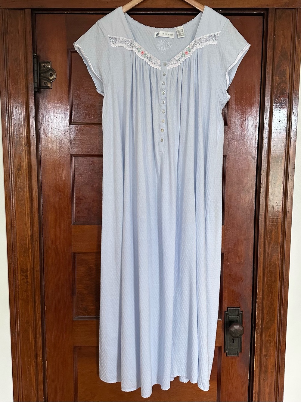Eileen West Light Blue Maxi Nightgown Lace Trim Cap Sleeve Size XL Cottagecore